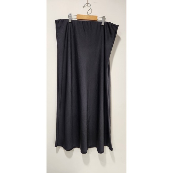 Jenni Kayne Dresses & Skirts - Jenni Kayne Skirt Womens Large Long  Black Pull On  Silky Blend